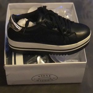 Steve Madden Platform Shoes - NWT